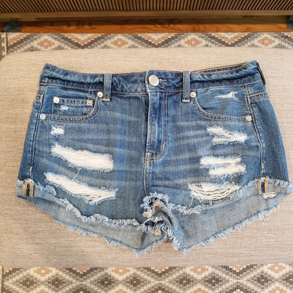 American Eagle Tomgirl Jean Shorts